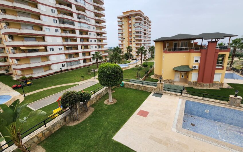 PRİVATE POOL 4+1 VİLLA İN MAHMUTLAR