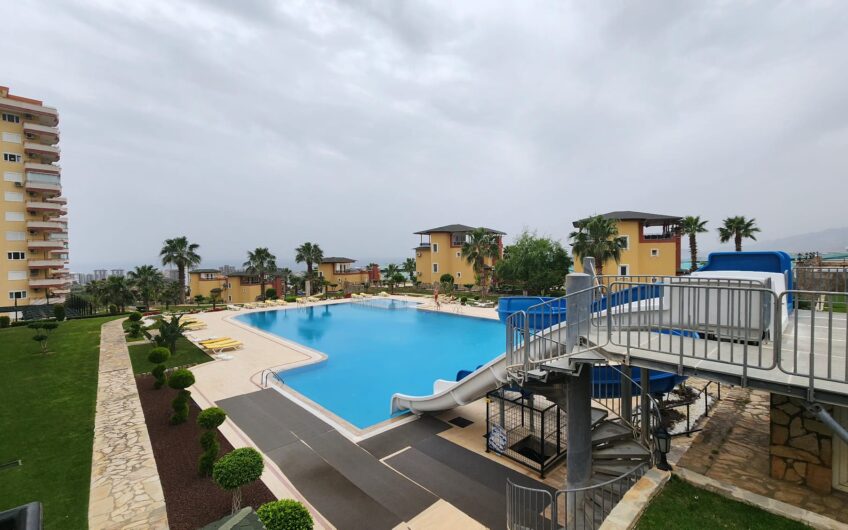 PRİVATE POOL 4+1 VİLLA İN MAHMUTLAR