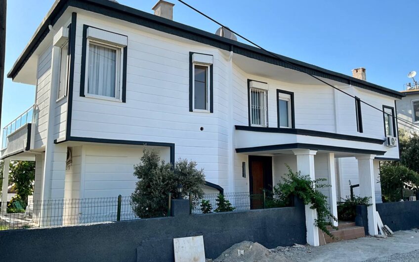 Villa in a perfect location near the sea