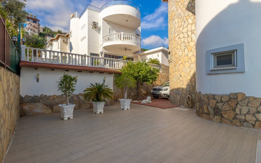 detached villa with private pool