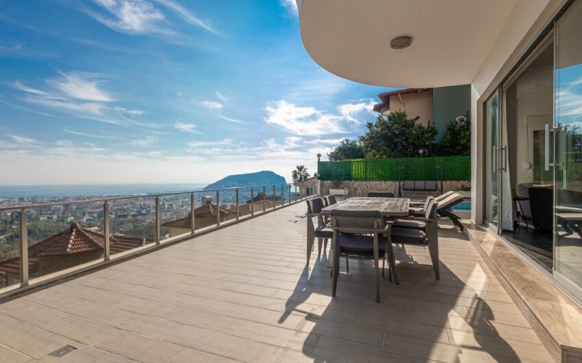 detached villa with private pool
