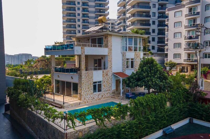 Villa with Pool Alanya NZ50