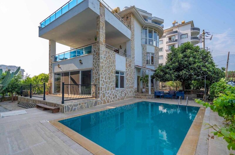 Villa with Pool Alanya NZ50
