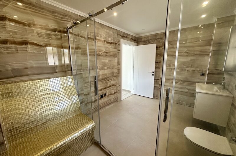 Exclusive villa in Alanya 1000