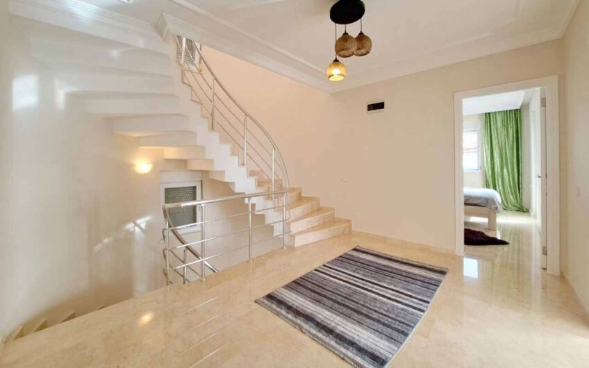 Sea view villa with pool Alanya MD19