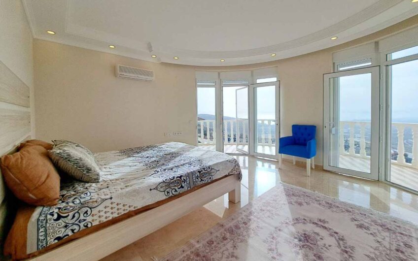 Sea view villa with pool Alanya MD19