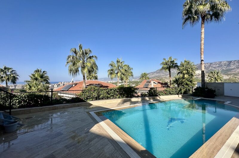 Exclusive villa in Alanya 1000