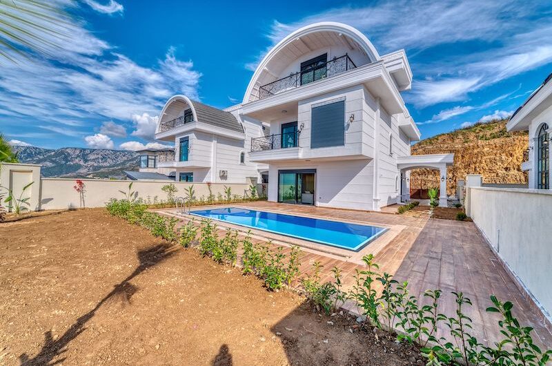 Private Villa with Pool Alanya 4040