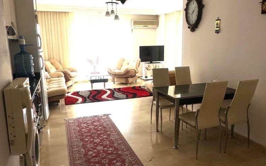 Alanya, Mahmutlar — furnished 2+1 apartment in a residential complex with a swimming pool.