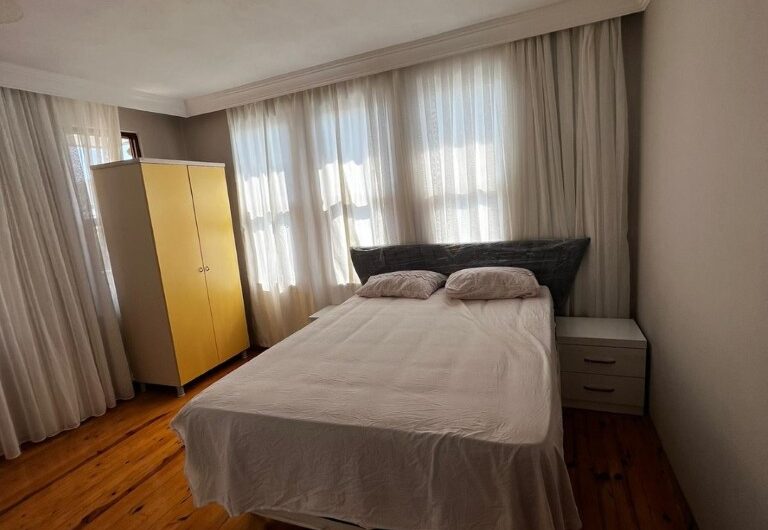 Alanya Kargıcakda Denize sıfır özel havuzlu 3+1 villa