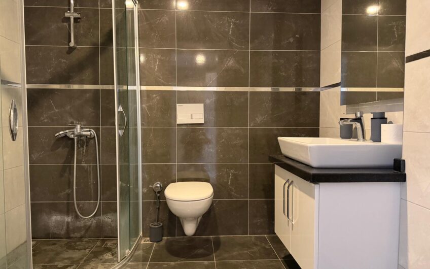ALANYA TEPE MAHELLESİ ÖZEL HAVUZLU 5+1 VİLLA