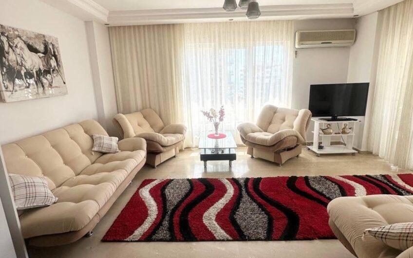 Alanya, Mahmutlar — furnished 2+1 apartment in a residential complex with a swimming pool.