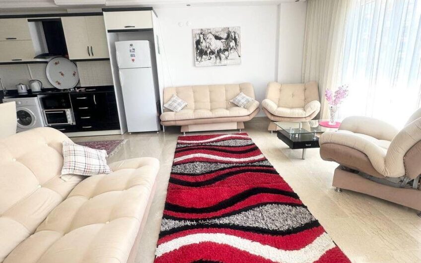 Alanya, Mahmutlar — furnished 2+1 apartment in a residential complex with a swimming pool.