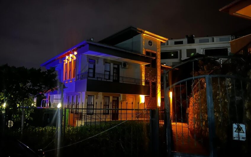 Alanya Kargıcakda Denize sıfır özel havuzlu 3+1 villa