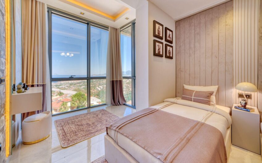 Alanya Kargıcak’ta Özel Havuzlu, Saunalı ve Deniz Manzaralı 4+1 Villa