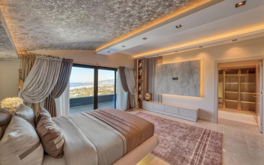 Alanya Kargıcak’ta Özel Havuzlu, Saunalı ve Deniz Manzaralı 4+1 Villa